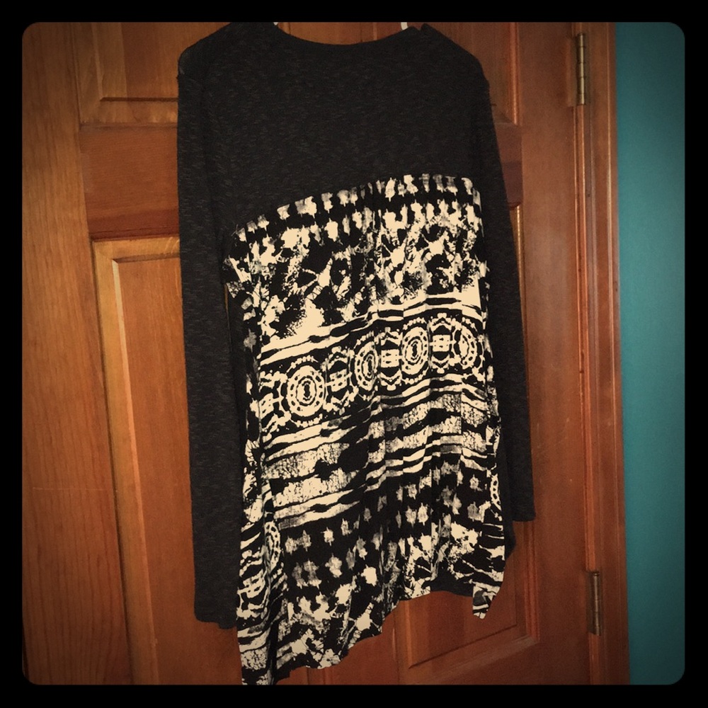 Max Tunic